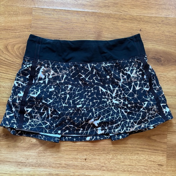 Lululemon Pace Rival Skirt II Sugar Crush Multi / Black Size 6 - Picture 4 of 10